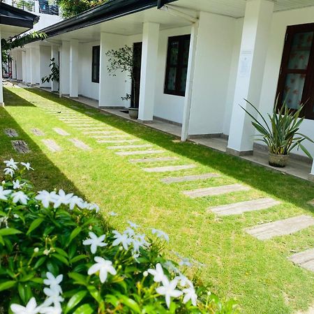 Premium Cottages B&B Kurunegala Luaran gambar